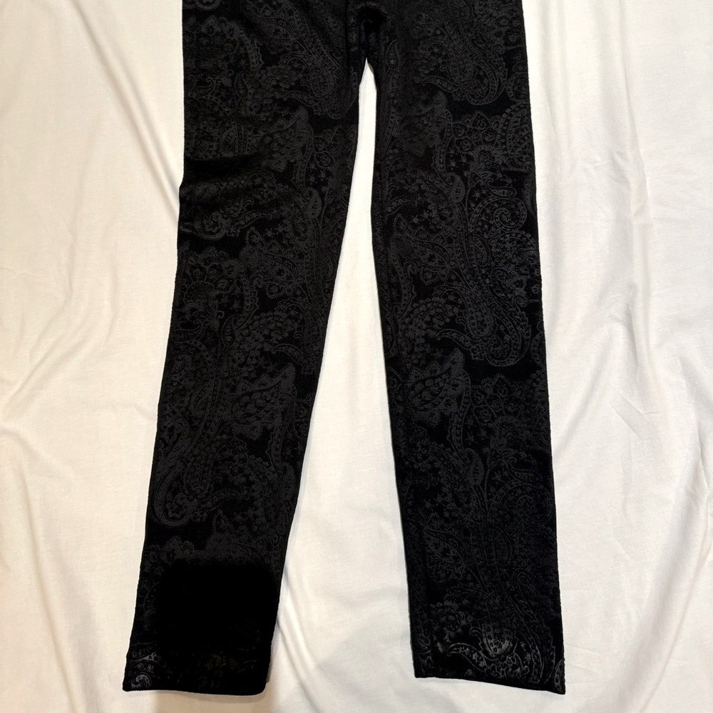 One 5 One Black Leggings